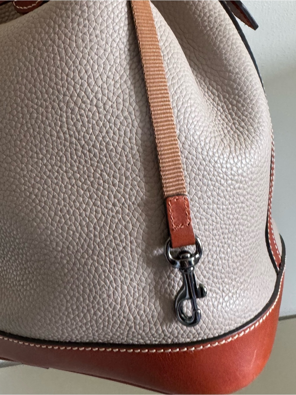 Dooney & Bourke Pebble Leather Drawstring Bucket Bag Taupe Brown - Picture 11 of 17